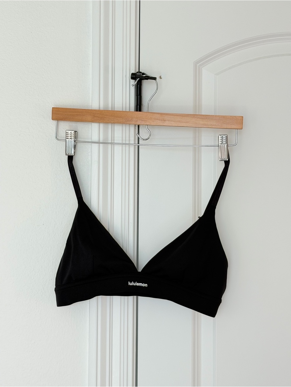 lululemon Black Triangle bra size 8